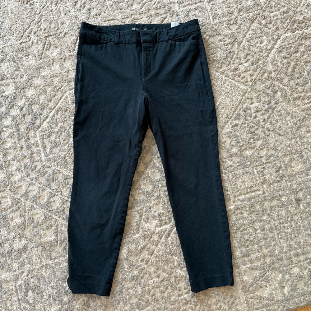 Old Navy Women’s High Rise Pixie Pant